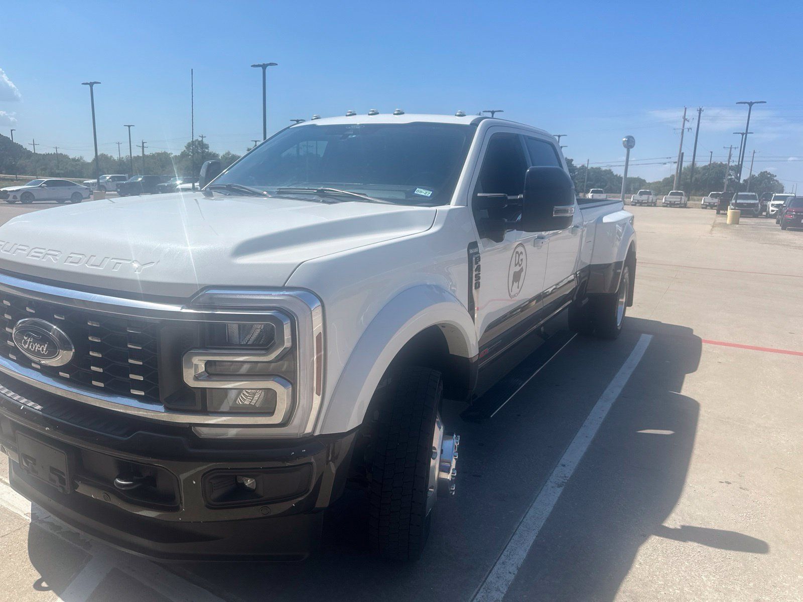 Used 2024 Ford F450 King Ranch w/ FX4 Off-Road Package AWD/4WD image 2