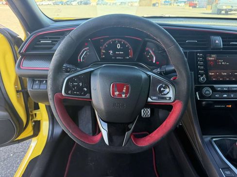 Used 2021 Honda Civic Type R Limited image 16