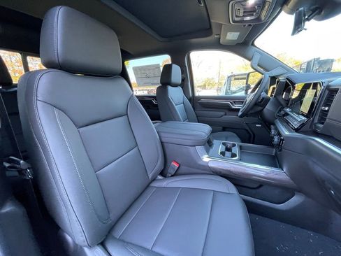 New 2026 Chevrolet Silverado 3500 LTZ w/ LTZ Convenience Package image 29