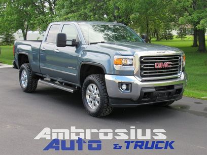 Used 2015 GMC Sierra 2500 SLE w/ SLE Preferred Package
