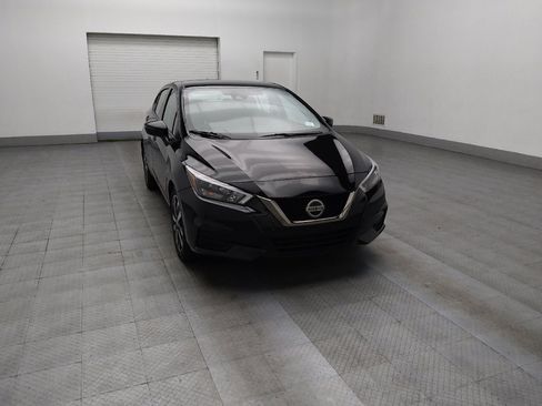 Used 2022 Nissan Versa SR image 13