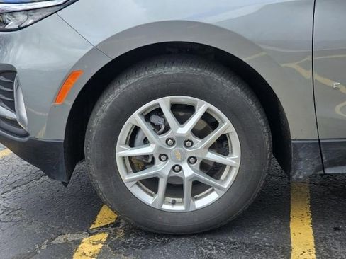 Used 2023 Chevrolet Equinox LT image 12