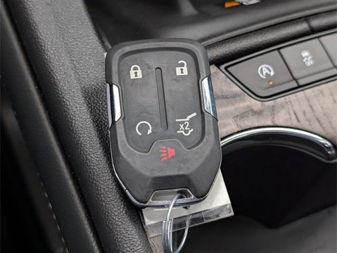 Used 2023 GMC Acadia Denali w/ Denali Technology Package image 38