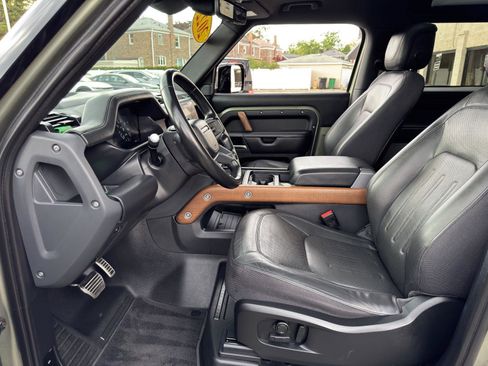 Used 2022 Land Rover Defender 90 X AWD/4WD image 20
