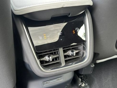 Used 2025 Polestar Polestar 3 AWD/4WD image 13