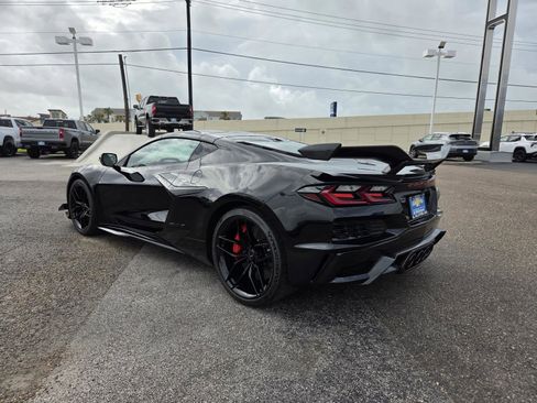 New 2026 Chevrolet Corvette Z06 w/ Z07 Performance Package RWD image 3