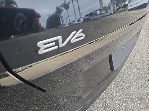 Used 2024 Kia EV6 GT-Line w/ GT-Line White Seat Package image 35