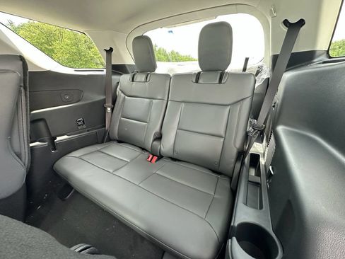 New 2026 Ford Explorer Active w/ Active Comfort Package AWD/4WD image 15