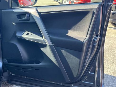 Used 2017 Toyota RAV4 LE image 24
