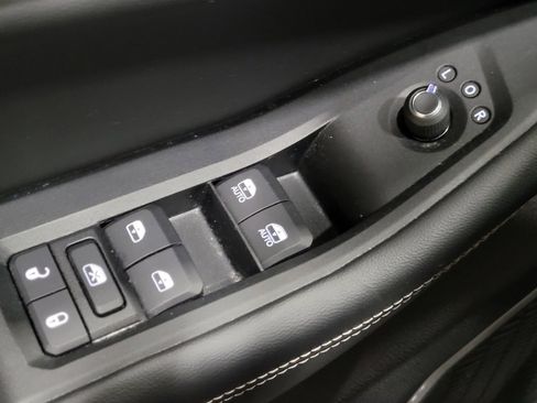 Used 2022 Jeep Grand Cherokee Limited 4xe image 27