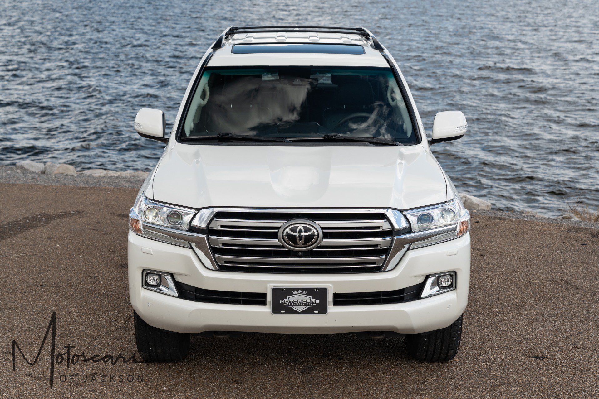 Used 2017 Toyota Land Cruiser AWD/4WD image 34