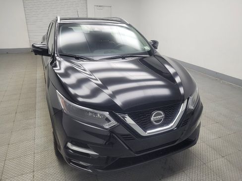 Used 2022 Nissan Rogue Sport SL w/ Premium Package image 14