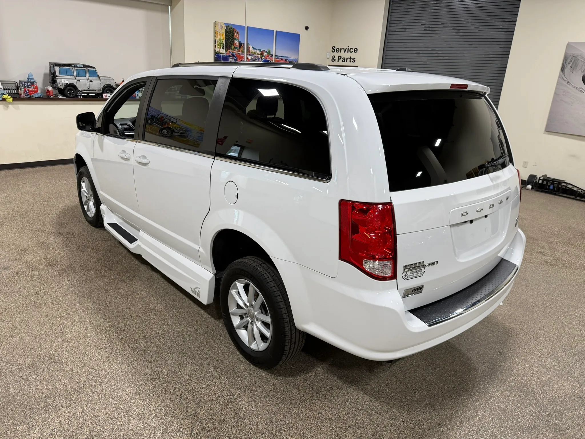 Used 2019 Dodge Grand Caravan SXT FWD image 20