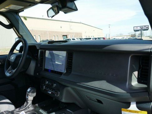 New 2026 Ford Bronco Big Bend AWD/4WD image 11