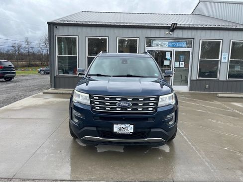 Used 2017 Ford Explorer Limited w/ Equipment Group 301A image 3