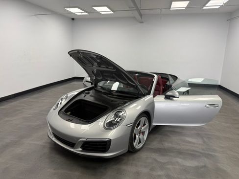 Used 2017 Porsche 911 UNAVAIL image 37