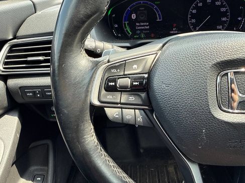 Used 2019 Honda Accord Touring image 17