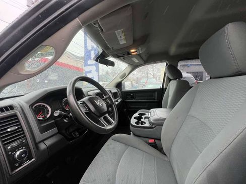 Used 2019 RAM 1500 Express image 36