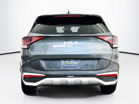 Used 2025 Kia Sportage LX image 7