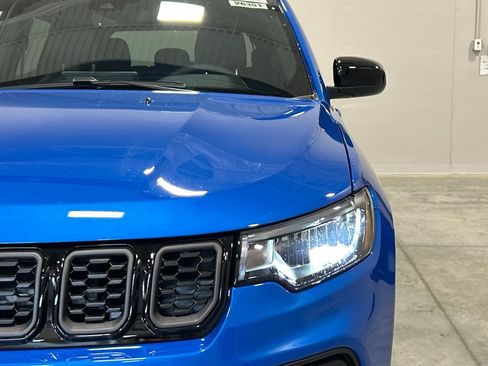 New 2026 Jeep Compass Latitude AWD/4WD image 10