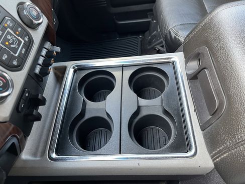 Used 2013 Ford F250 Lariat w/ Lariat Ultimate Pkg image 21