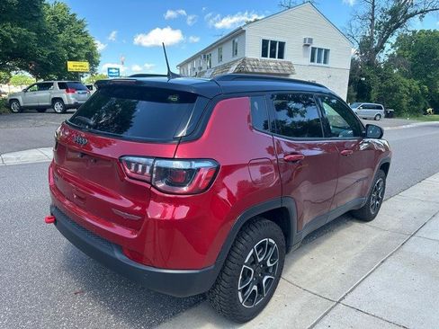 Used 2025 Jeep Compass Trailhawk AWD/4WD image 5
