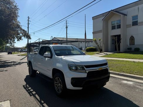 Used 2021 Chevrolet Colorado W/T w/ Custom Special Edition RWD image 2