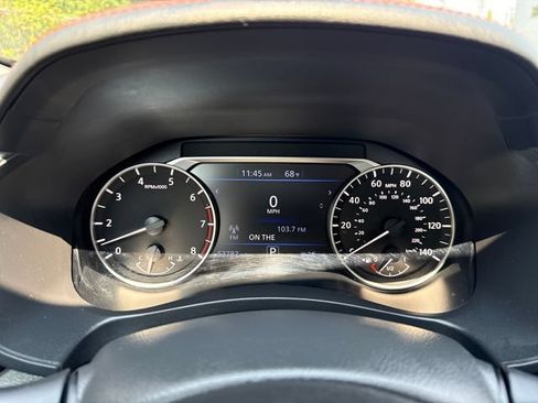 Used 2022 Nissan Altima 2.5 SR AWD/4WD image 12