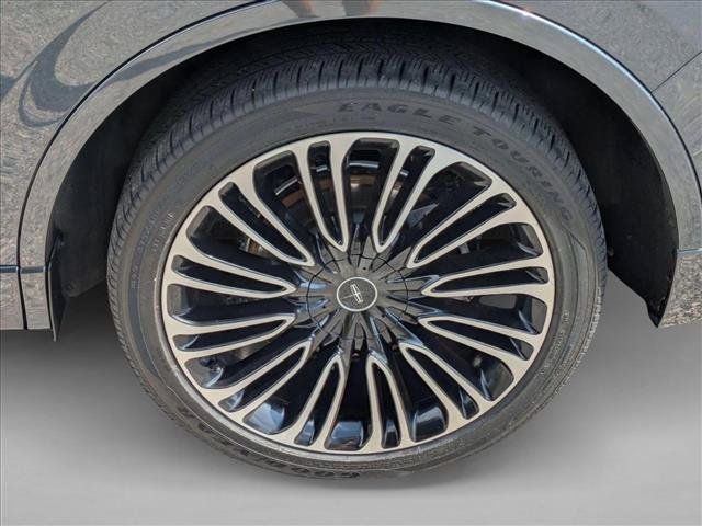Used 2022 Lincoln Aviator Black Label w/ Dynamic Handling Package AWD/4WD image 26