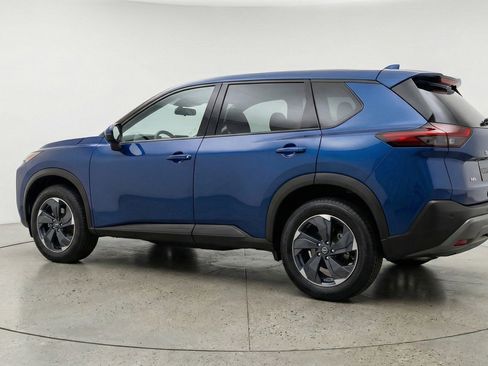 Used 2025 Nissan Rogue SV image 6