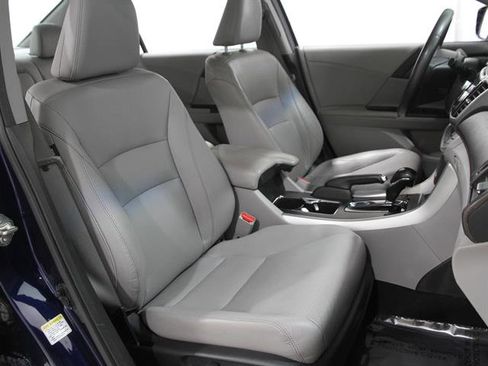 Used 2013 Honda Accord EX-L image 18