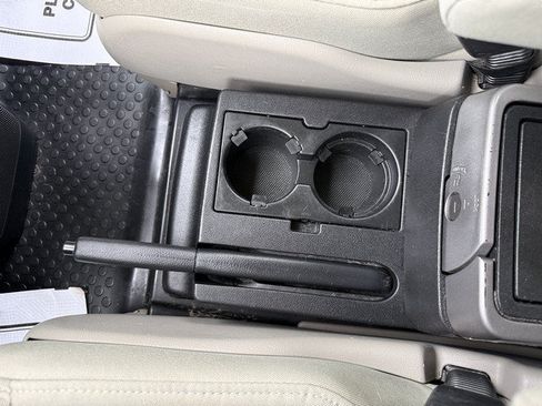 Used 2009 Honda Element EX image 28