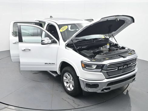 Used 2022 RAM 1500 Laramie AWD/4WD image 37