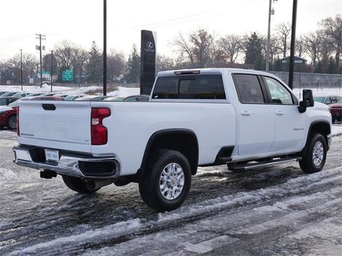 Used 2024 Chevrolet Silverado 3500 LT w/ Convenience Package image 5