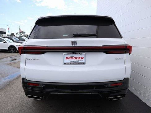 New 2026 Buick Enclave Sport Touring w/ Power Package image 6