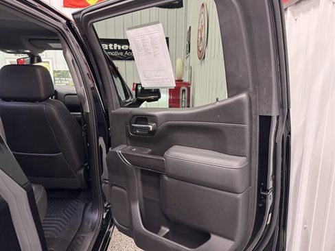 Used 2021 Chevrolet Silverado 1500 LTZ image 29