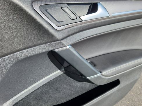 Used 2017 Volkswagen Golf Alltrack SEL image 17