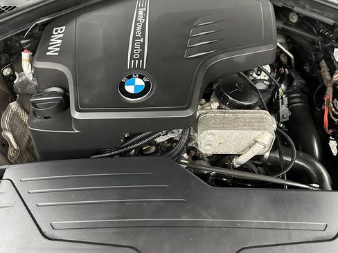 Used 2013 BMW 328i xDrive Sedan AWD/4WD image 7