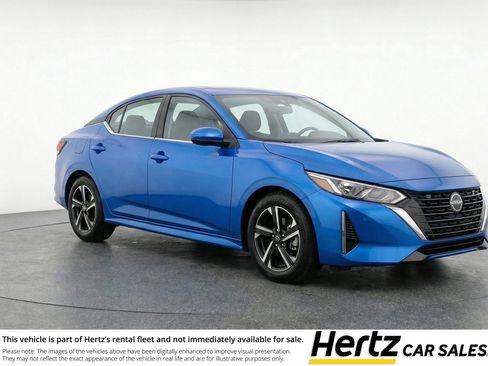 Used 2025 Nissan Sentra SV image 1