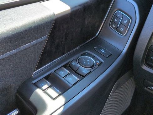 Used 2024 Ford F250 Lariat w/ Lariat Ultimate Package image 27