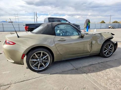 Used 2023 MAZDA MX-5 Miata Grand Touring image 3