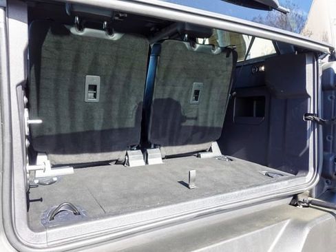 Used 2022 Ford Bronco Wildtrak image 28