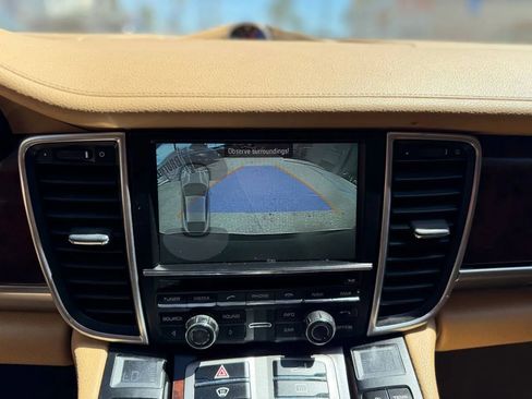 Used 2014 Porsche Panamera image 54