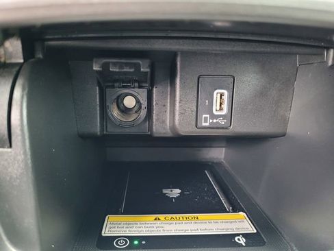 Used 2018 Honda Accord Touring image 15