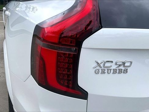New 2026 Volvo XC90 T8 Ultra w/ Lounge Package AWD/4WD image 43