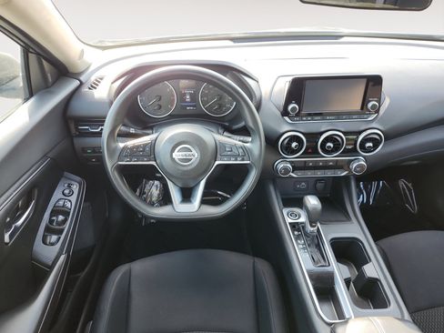 Used 2020 Nissan Sentra S w/ Trunk Package FWD image 10