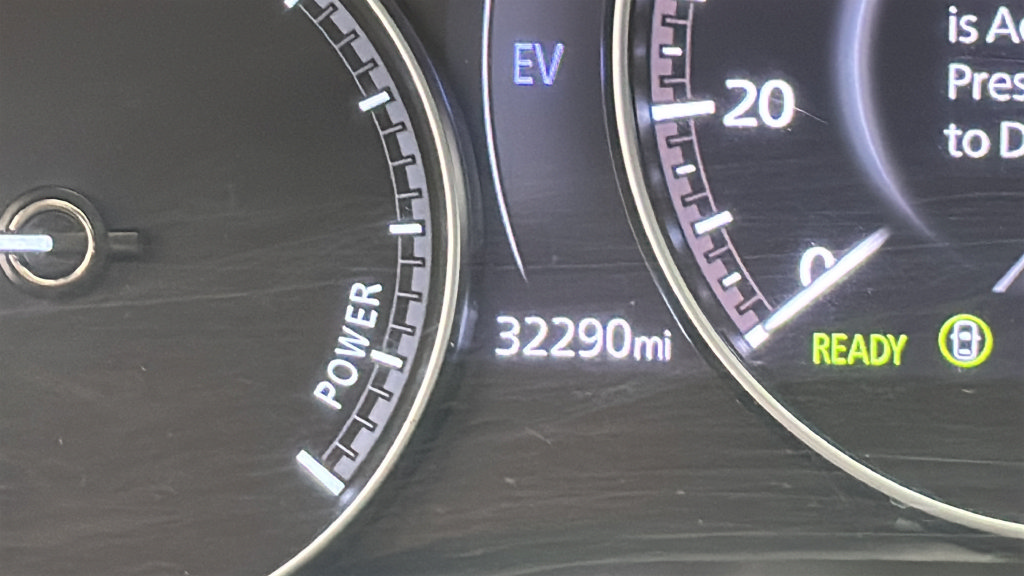Used 2025 MAZDA CX-50 AWD 2.5 Hybrid w/ Premium Pkg image 17