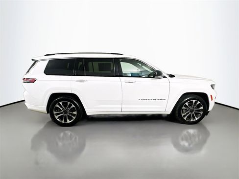 Used 2021 Jeep Grand Cherokee L Overland w/ Luxury Tech Group IV image 7