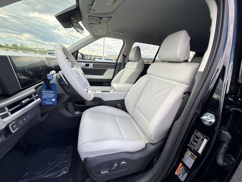 New 2026 Hyundai Santa Fe SEL AWD/4WD image 11