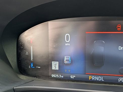 Used 2024 Ford Escape ST-Line w/ Tech Pack #1 FWD image 35